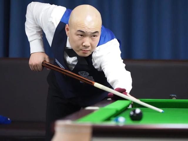 持高水准 持高水准