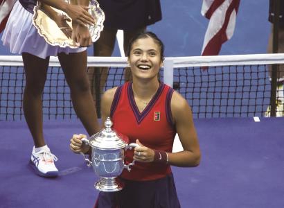 却频繁被安 却频繁被安