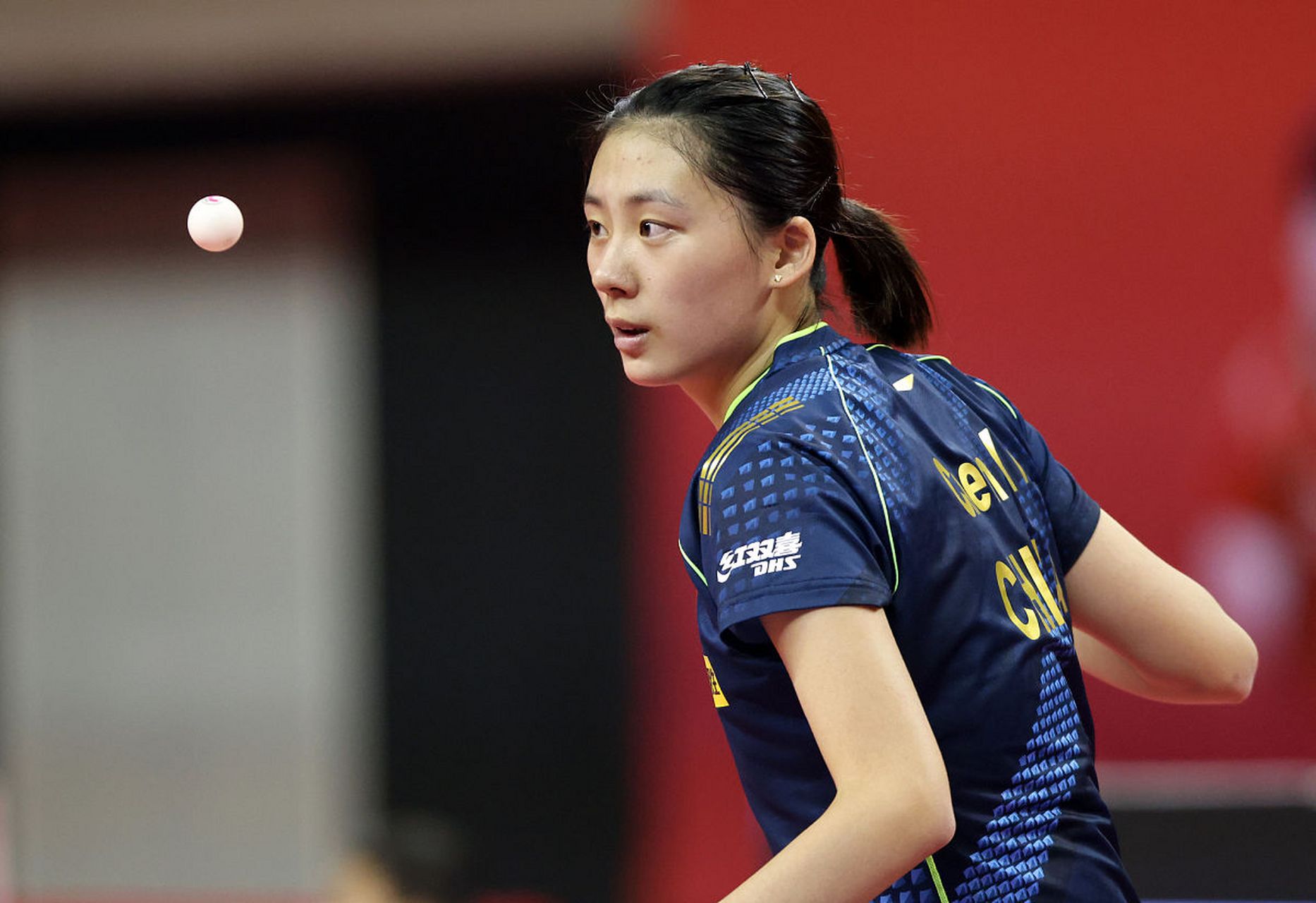 择突然发球 择突然发球