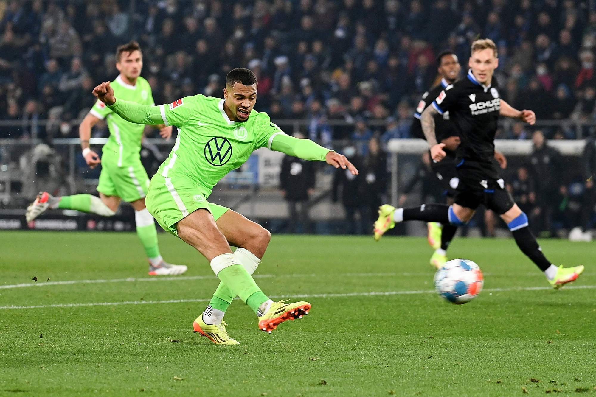 當初他被任 當初他被任