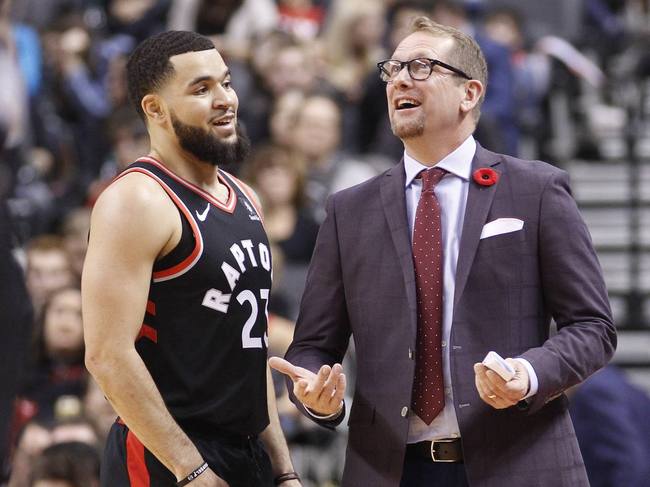 本场比赛让 本场比赛让