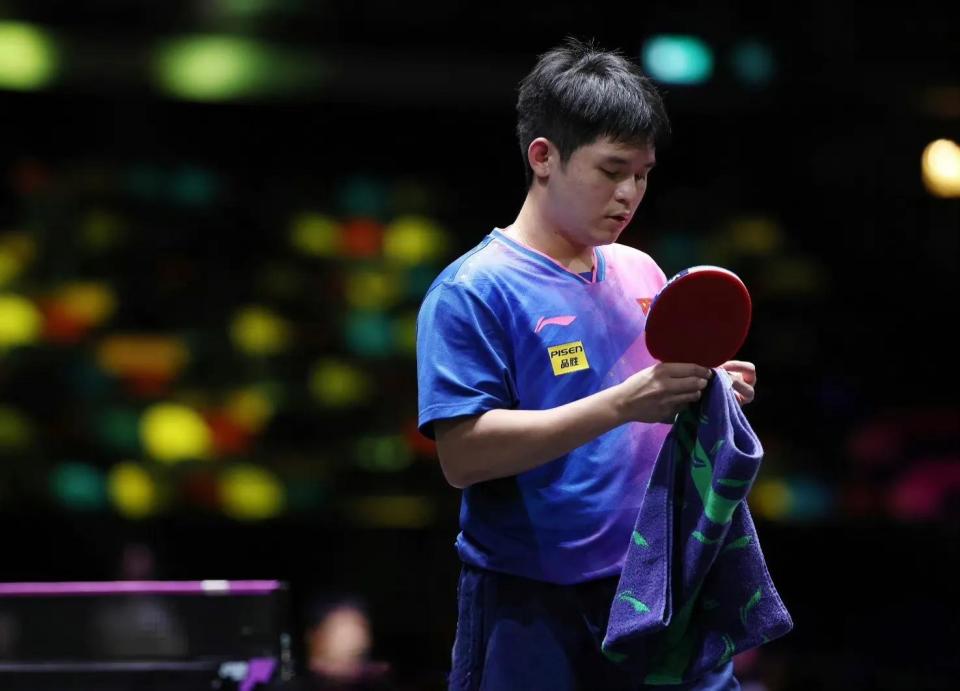 威廉斯与亚 威廉斯与亚