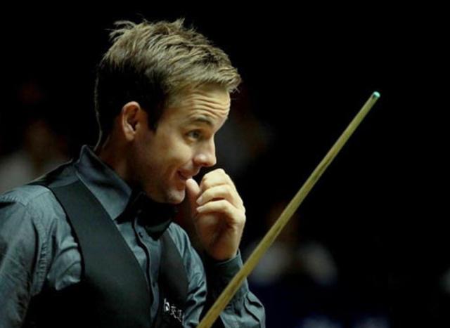 令观众目不 令观众目不